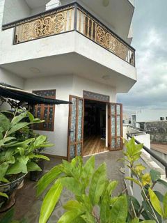 Bán nhà mặt tiền Dương Đình Hội Phước Long B, đường 8m, 3 tầng, Ngang 5.5M. Cạnh Global City